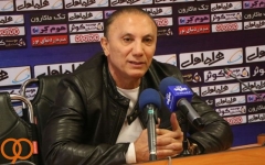 درخشان به نشست خبری بازی با ذوبآهن نرسید