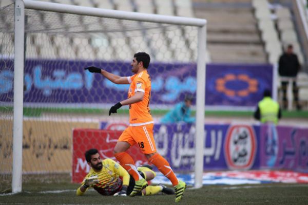 خداحافظی با کاپیتان متعصب سایپا