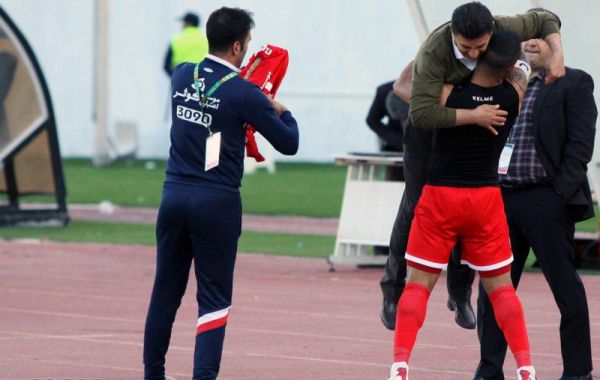 تشکر ویژه ادینیو از قلعهنویی عکس