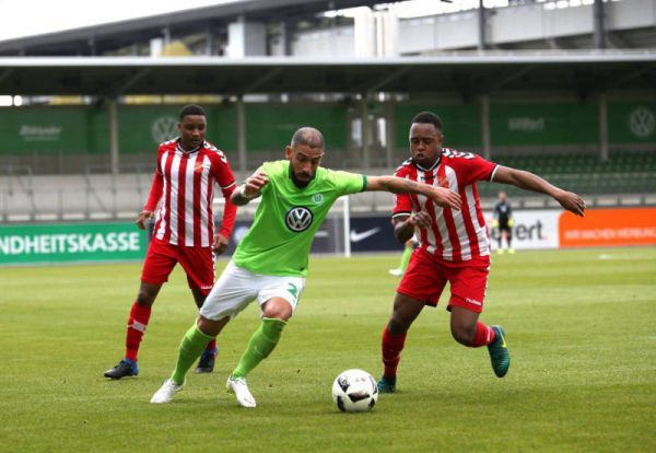 دژاگه در تیم زیر 23 سالههای ولفسبورگ