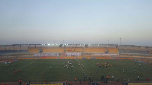 سکوهای خالی، مشکل اصلی فینال عکس