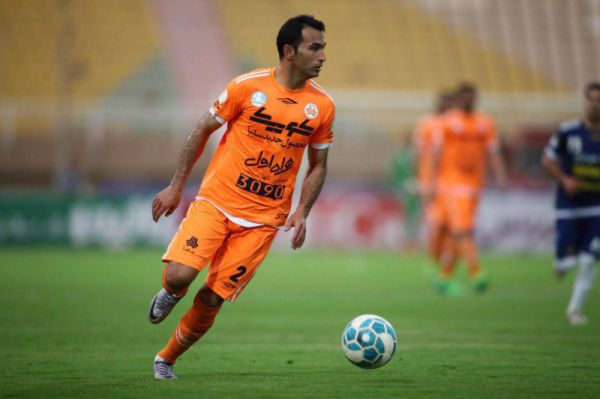 پورقاز با سپاهان توافق نهایی نکرده است