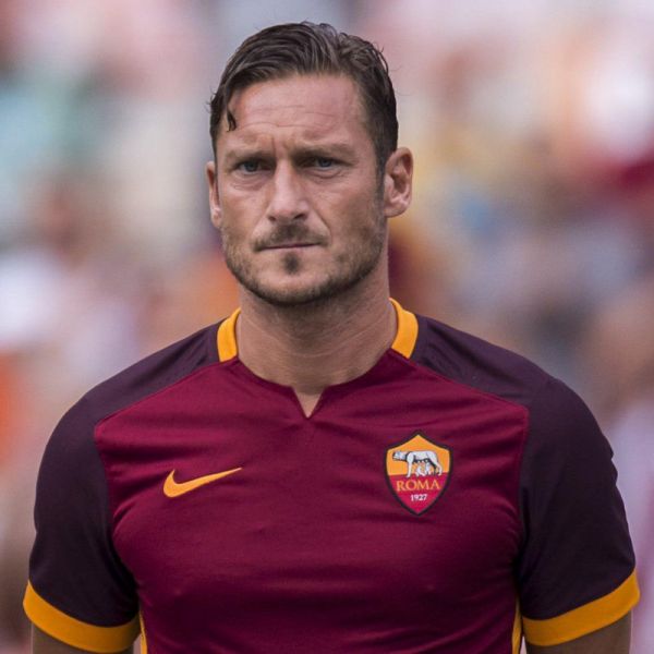  اریکسون  توتی برای رمی ها قهرمان نیست، خداست