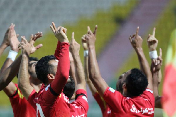 فولاد مشکل بودجه برای لیگ هفدهم ندارد