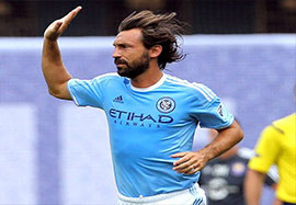 پیرلو امیدوارم بوفون CL و توپ طلا را ببرد