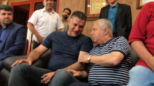  پروین  ارزش‌های استقلال با شکست کم نمی‌شود