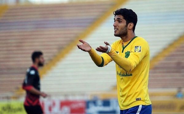  زبیر نیک نفس هم زردپوش ماند