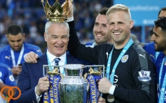  رانیری بر سر دو راهی نانت، کریستال پالاس