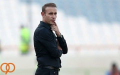  گل محمدی  کی روش دست به کارهای بزرگی زده است  طارمی می تواند کاندیدای توپ طلای آسیا باشد