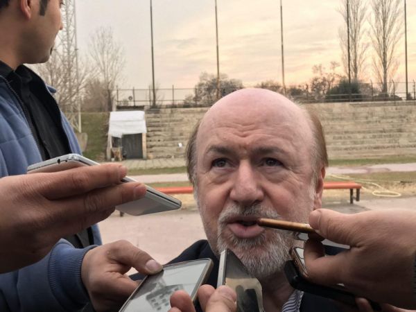 مک درمورت امروز استقلالی میشود