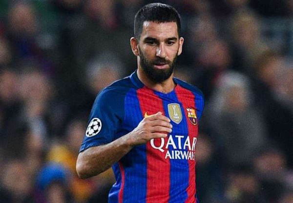  آرسنال با 30 میلیون یورو به دنبال هافبک بارسلونا