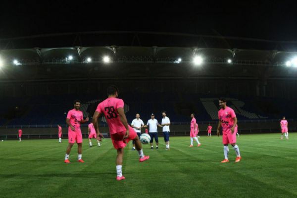  کمندانی  ورزشگاه امام رضا فوق العاده است