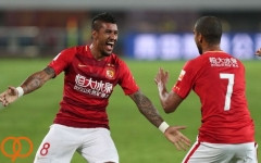 پائولینیو از بارسلونا پیشنهاد دارم