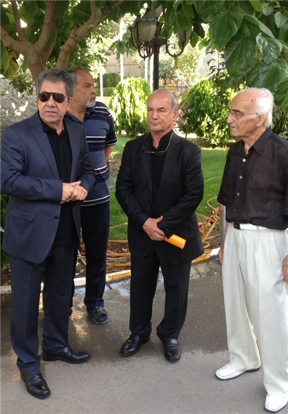 مراسم تشییع پیکر زندهیاد بهمنش برگزار شد عکس