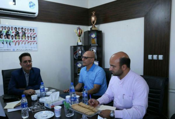  مرزبان سرمربی آلومینیوم اراک شد