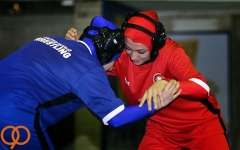 رسمی؛ ایران کشتی بانوان با پوشش اسلامی راه اندازی میکند