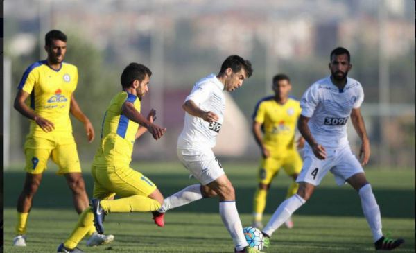  جنگ خسرو حیدری و وریا برای دربی 85  عکس