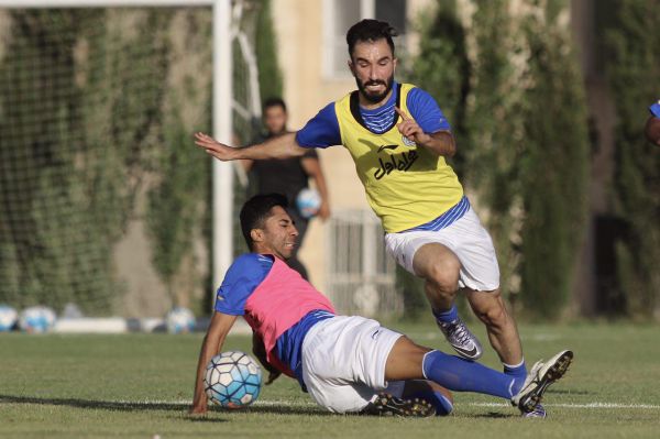 استقلال با دو هافبک بازیساز دربی آلمان