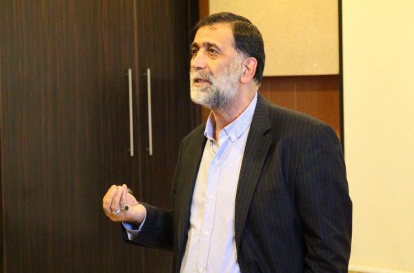 آجورلو، جلسه هیات مدیره تراکتور را ترک کرد