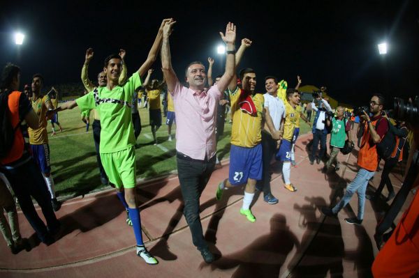 فاتحان نبرد با استقلال؛ سه شنبه در تهران