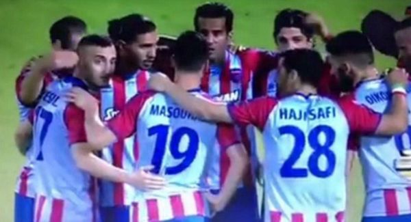  بیانیه فدراسیون فوتبال درباره بازی کردن شجاعی و حاج‌صفی مقابل مکابی