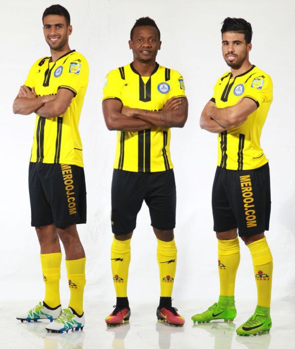 مثلث تهاجمی پارس دردسرِ مدافعین سپاهان عکس