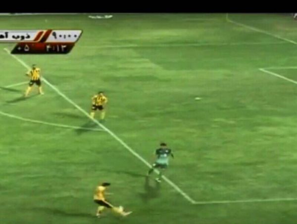 گلهای سپاهان در دربی خطا بود عکس