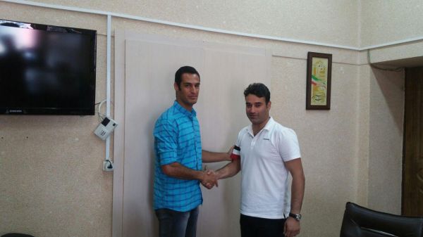 حسینی برادرم دلیل جدایی از سپیدرود نبود