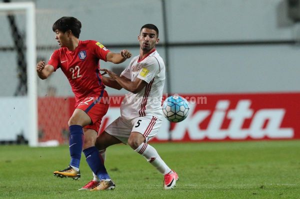  یک نیمه درخشان با میلاد محمدی  عکس