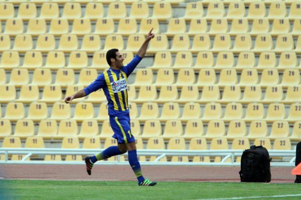 حسینی به دنبال شکست پرسپولیس هستیم