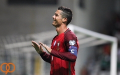 پله حالا چالش بعدی رونالدو این است که رکورد 1283 گل من را بشکند