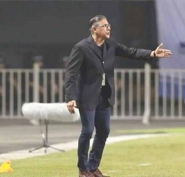  افشین قطبی و تیمش از شکست تساوی ساختند