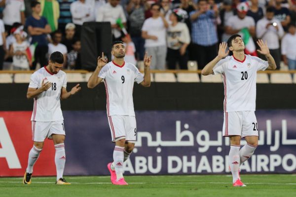  سردار آزمون از طارمی جلو زد