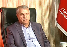 شعار هواداران تبریزی علیه علی پروین