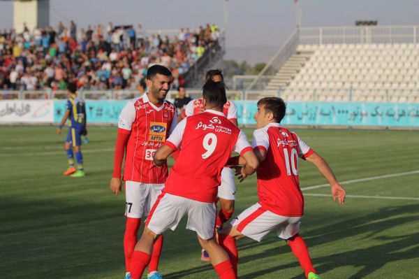 برگزاری جشن ایسلندی پرسپولیسیها در بنیان دیزل