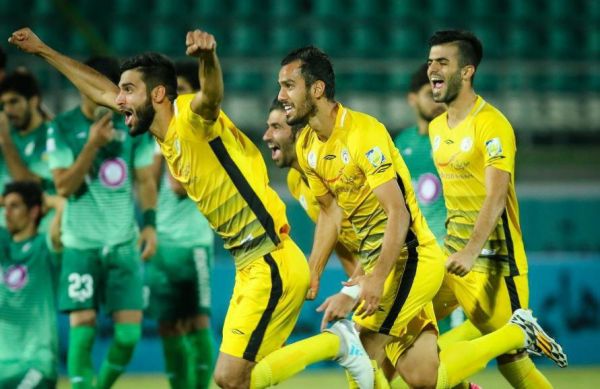 جشن سربازان فجر مقابل چشم ژنرال گزارش تصویری