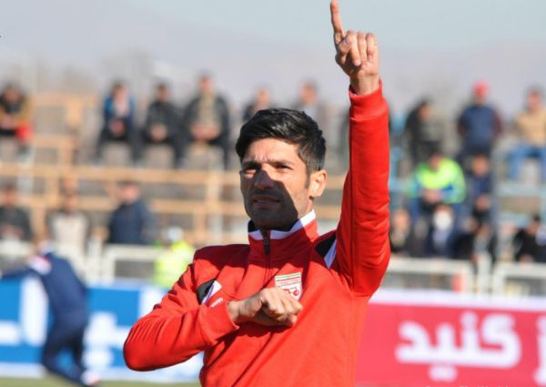  واکنش تند بازیکن تراکتور به شایعه کم کاری