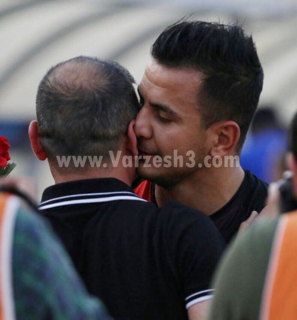 خوش و بش لک با ویسی قبل از دربی عکس