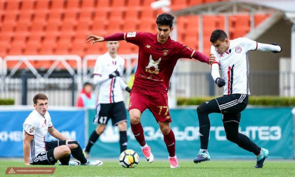 شکاری برای روبین کازان بازی کرد عکس