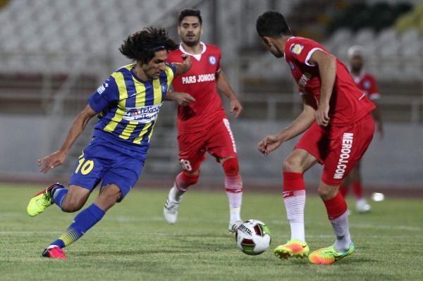  مصدومیت دوهفته ای مهاجم گسترش فولاد