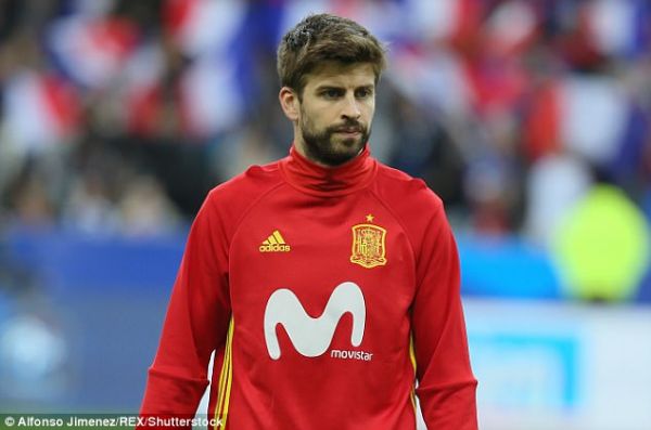  قرار نیست جرارد پیکه اردوی اسپانیا را ترک کند