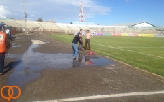  به علت بارش شدید باران، دیدار ملوان و مس رفسنجان لغو شد  عکس
