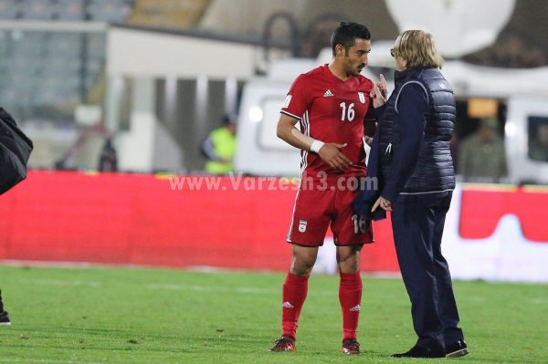  سرمربی توگو از گوچی شاکی شد