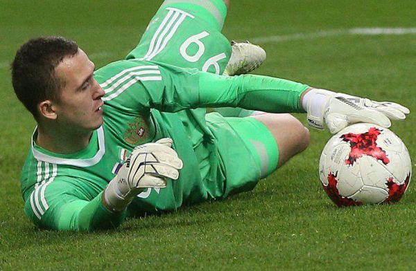 دروازه بان روسیه میخواستم کلین شیت کنم