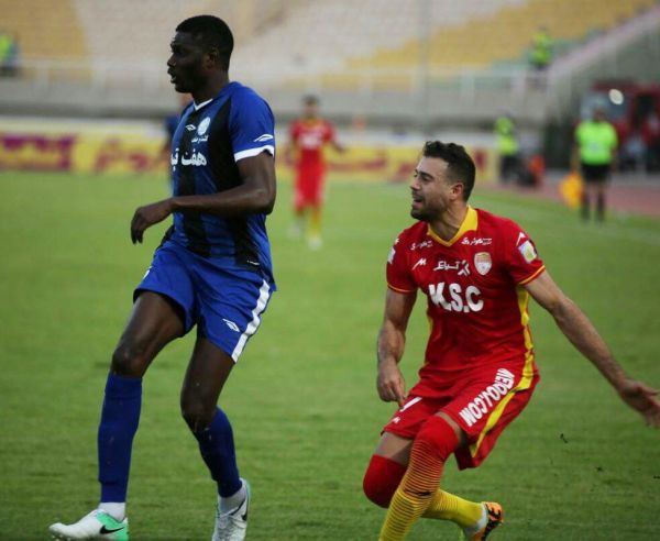  افشین؛ آرش کمانگیر فولاد مقابل استقلال