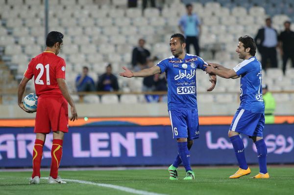  استقلال 0  ـ فولاد 0؛ بدون موقعیت بدون گل