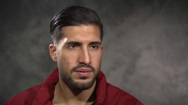 یونایتد تاکتیکش را مقابل لیورپول عوض میکند