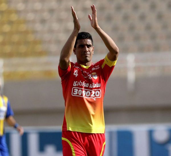 والی بازی مقابل استقلال همیشه سخت است