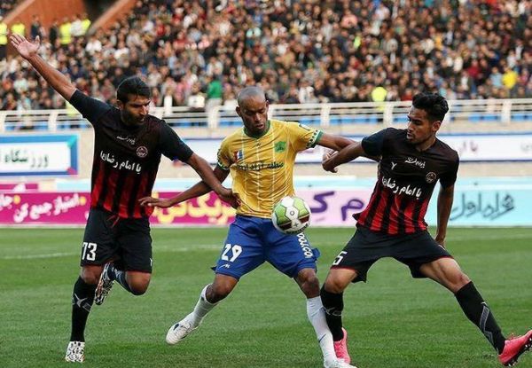  لوسیانو پریرا ویک گل دیگر تا 50 مقدس  عکس