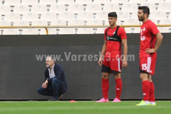 مکدرموت در تمرین تیم ملی؛ بیش از یک بیننده عادی